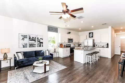 11828 Stoneport Pl, Riverview, FL 33569