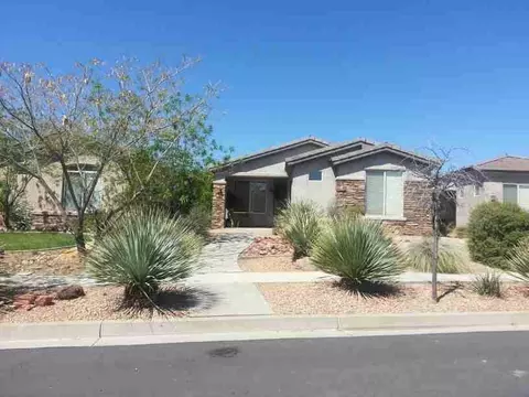 3723 E Crimson Fairway Dr, Washington, UT 84780