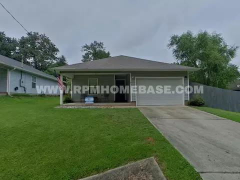 1833 Gainer Rd, Baker, FL 32531