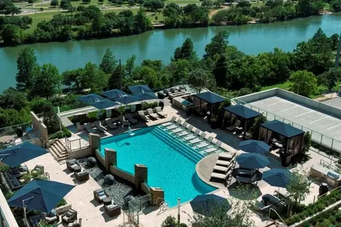 114 San Antonio St #2I30, Austin, TX 78701