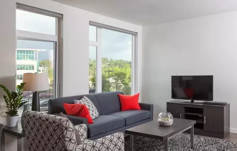 443 Ramsay Way, Kent, WA 98032