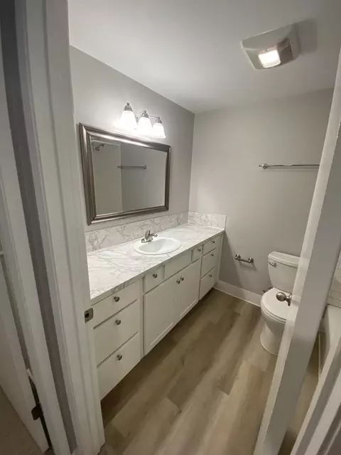 19877 NW Rock Creek Blvd, Oak Hills, OR 97229