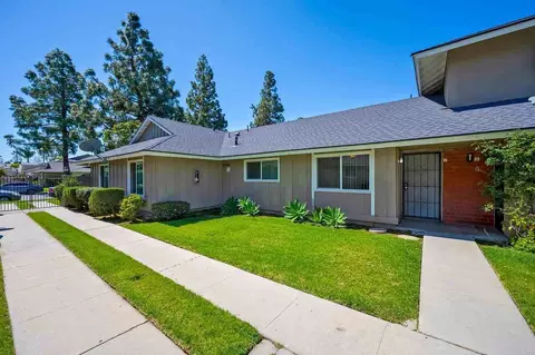 2613 W Aurora St #2, Santa Ana, CA 92704