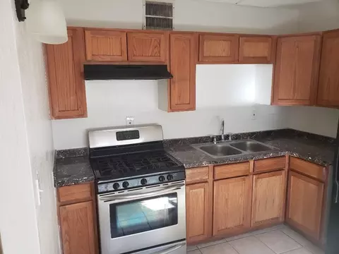401 N D St #5, Eloy, AZ 85131