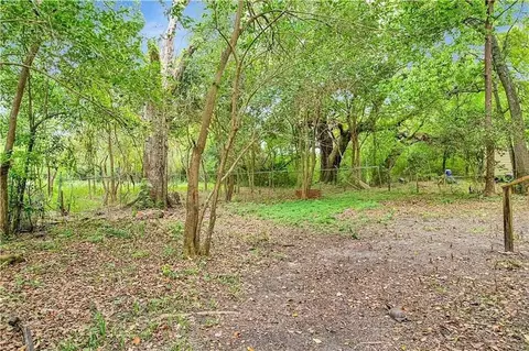 2103 E Victory Dr, Mobile, AL 36606 photo 20