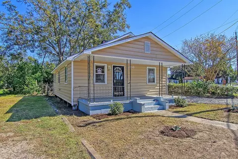 2316 Meeting Street Rd, North Charleston, SC 29405