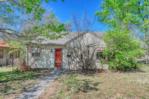 402 S Lahoma Ave, Norman, OK 73069