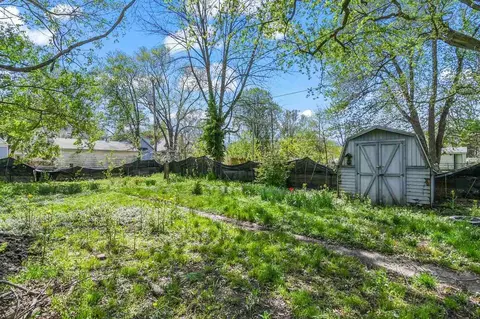 1130 E Cedar St, Springfield, IL 62703 photo 28