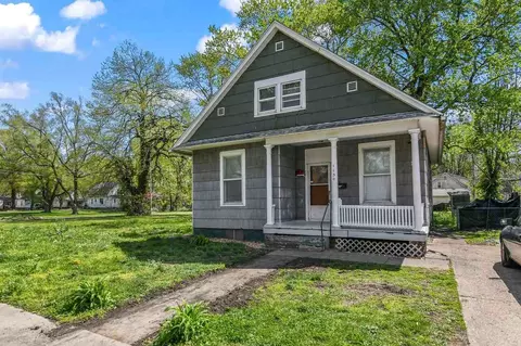 1130 E Cedar St, Springfield, IL 62703