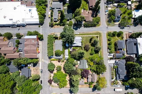 175 E St, Jacksonville, OR 97530 photo 34