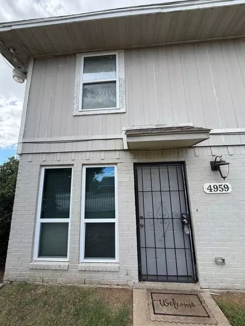 4959 Miller Ave, Fort Worth, TX 76119