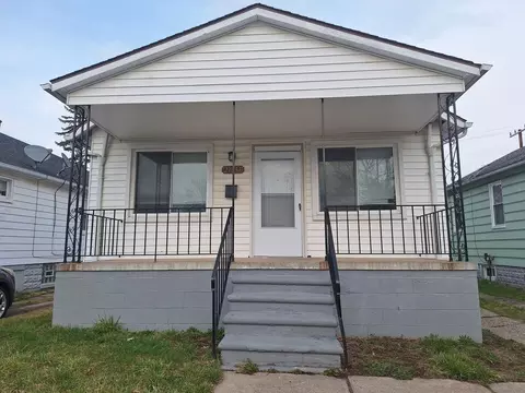 21834 Nevada Ave, Eastpointe, MI 48021