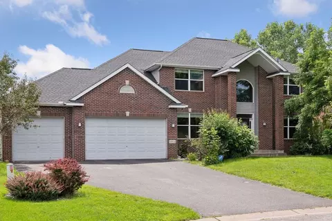 10332 Quail Cir N, Minneapolis, MN 55443