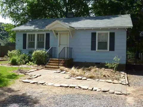 211 Twin Lakes Rd, Rock Hill, SC 29732