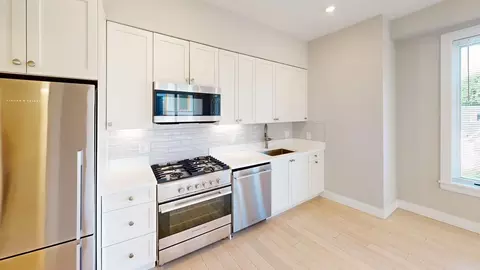 197 Green St #307, Boston, MA 02130