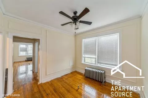 10 Adams St #3, Oak Park, IL 60304