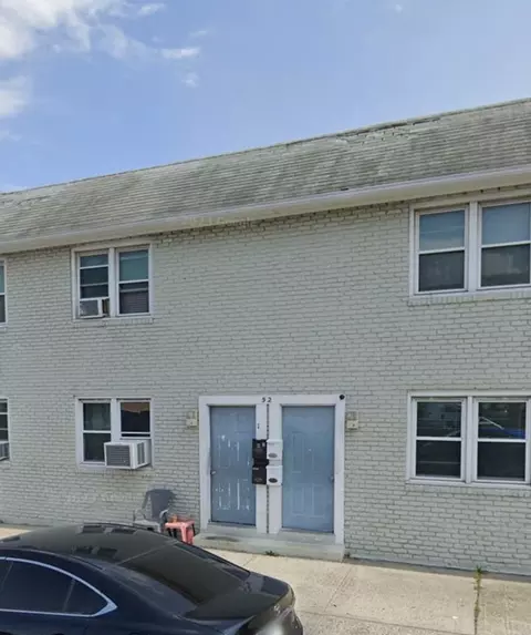 52 Maryland Ave, Long Beach, NY 11561