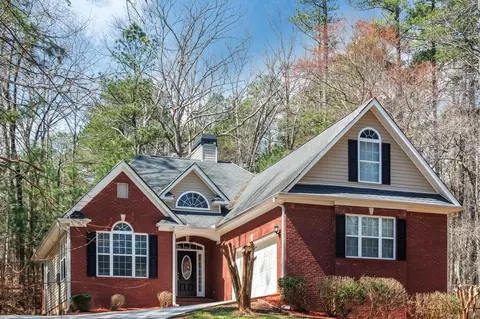 8103 S Pine Cone Dr, Villa Rica, GA 30180
