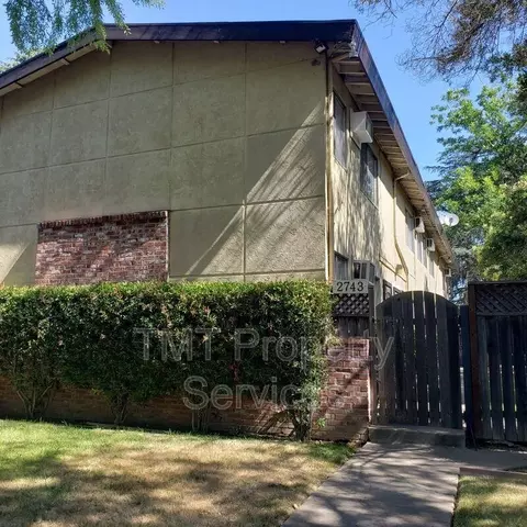 2743 2nd Ave #6, Sacramento, CA 95818