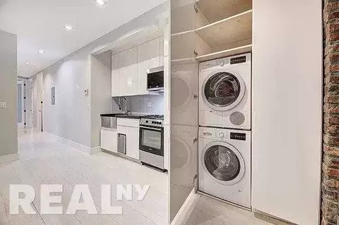 Undisclosed, New York, NY 10002