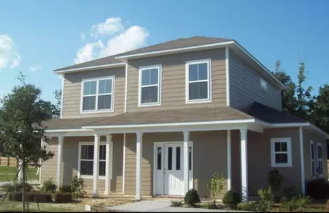 129 Earle Taylor Ln, Ocean Springs, MS 39564