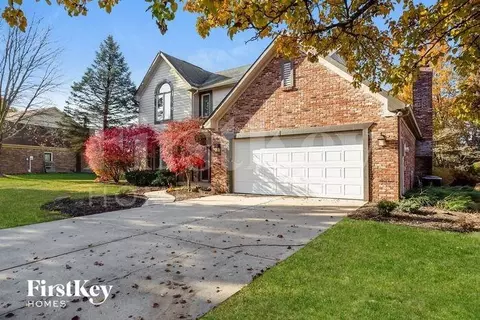 12235 Pentwater Ct, Indianapolis, IN 46236