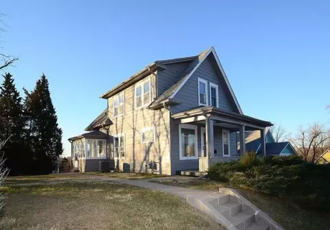 3403 Arbor St, Omaha, NE 68105