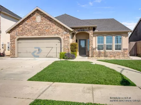 4780 Barclay Way, Merced, CA 95348 photo 2