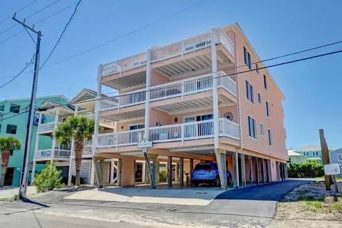 1609 Carolina Beach Ave N, Carolina Beach, NC 28428