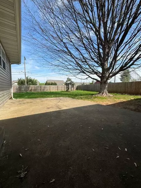 633 E Morningside St, Springfield, MO 65807 photo 10