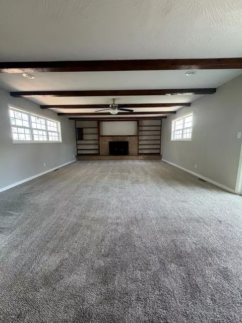 633 E Morningside St, Springfield, MO 65807 photo 3