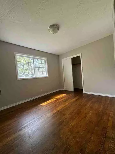 633 E Morningside St, Springfield, MO 65807 photo 11