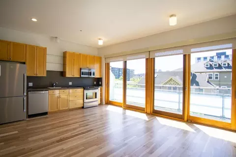 1919 NW Quimby St #302, Portland, OR 97209