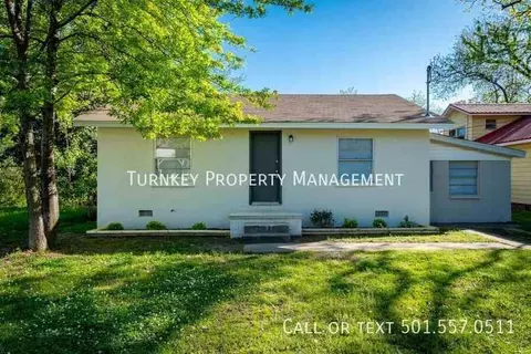 4912 School St, North Little Rock, AR 72117