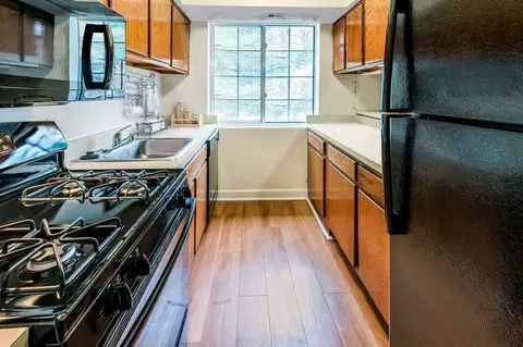 744 N Howard St, Alexandria, VA 22304