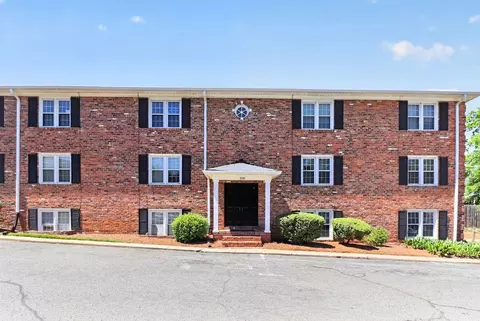 920 Mcalway Rd #A, Charlotte, NC 28211