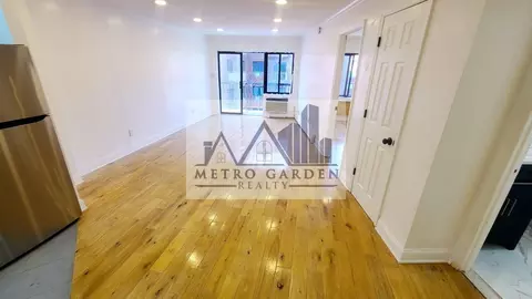 141-13 85th Rd #3R, New York, NY 11435