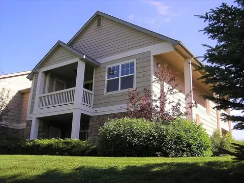 5225 White Willow Dr #J130, Fort Collins, CO 80528