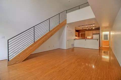 400 N 1st St #112, San Jose, CA 95112