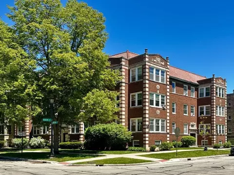 805 Judson Ave #3, Evanston, IL 60202