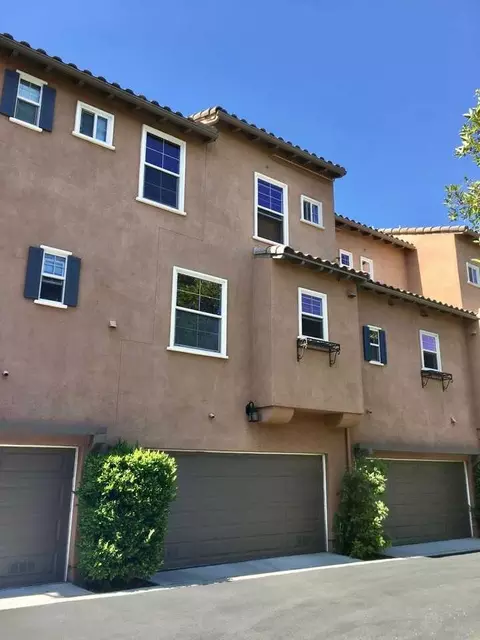 2544 Escala Cir, San Diego, CA 92108