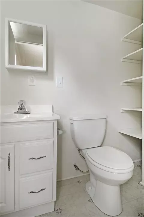 69 Cavalier Rd, Hampton, VA 23669 photo 10