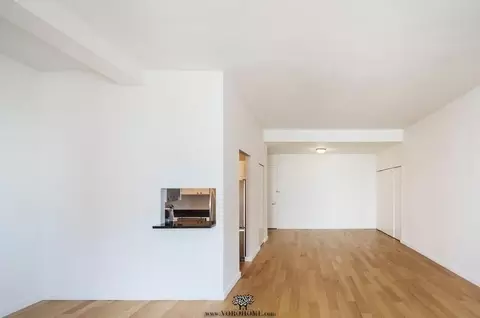 17 Battery Pl #2715, New York, NY 10004