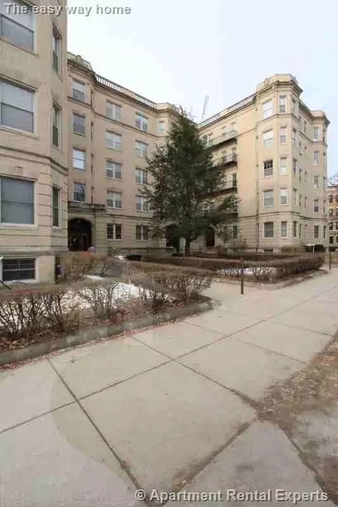 31 Park Dr #8, Boston, MA 02215