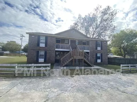 1221 Grant St SE #1, Decatur, AL 35601
