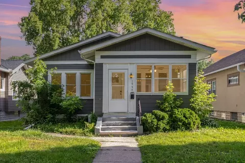 1549 Osceola Ave, Saint Paul, MN 55105