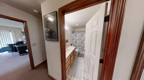 1556 Jones Dr UNIT B, Ann Arbor, MI 48105