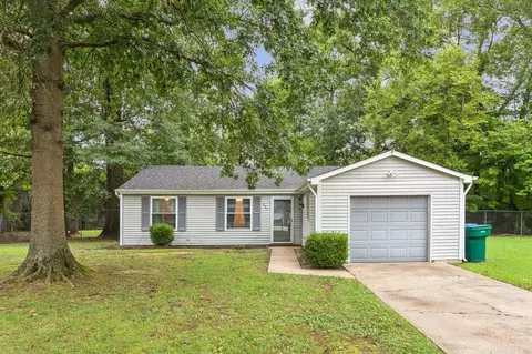 501 Ashwood Dr, Newport News, VA 23602