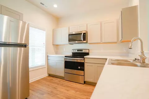125 N Prospect Dr, Clayton, NC 27520