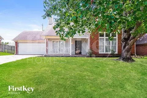1339 Sandy Stone Ln, Cordova, TN 38016